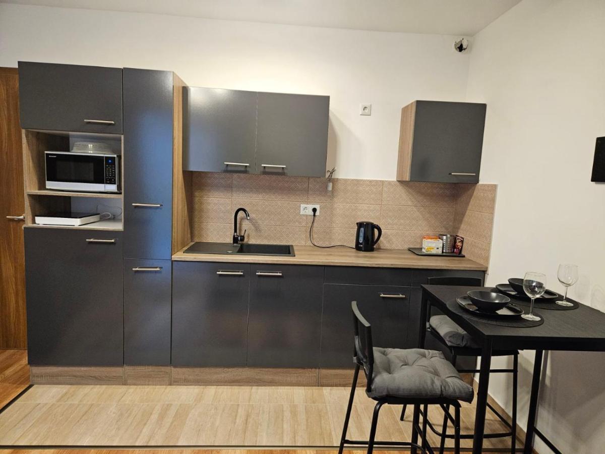Ferienwohnung N&Z Apartman Close To The Downtown Budapest Exterior foto
